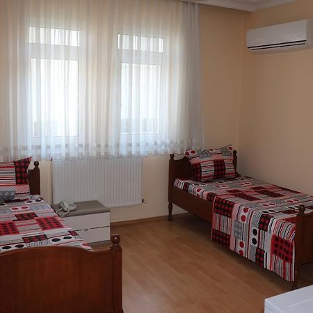 Gueler Central Apartment Трабзон Номер фото
