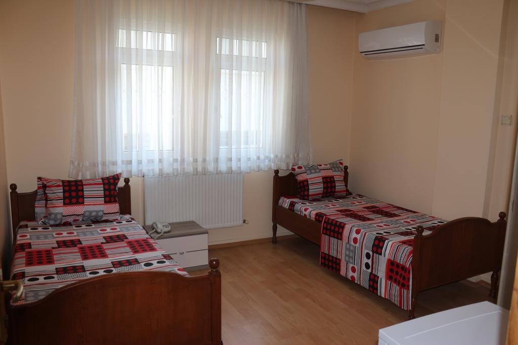 Gueler Central Apartment Трабзон Номер фото